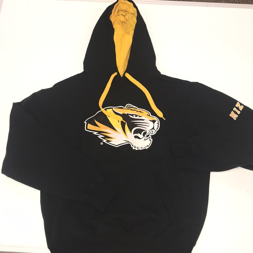 Little boys stadium athletics hoodie size medium